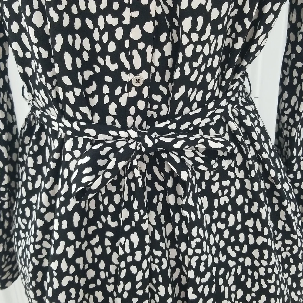 Forever 21 Black and White Printed Dress - Picture 4 of 9